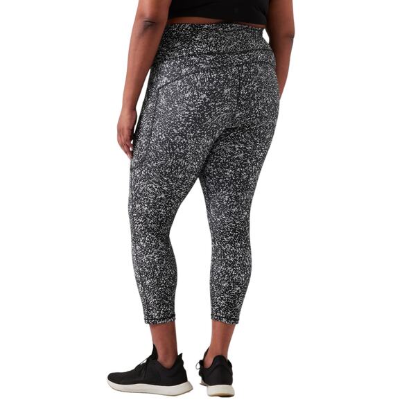 Athleta Ultimate Stash 7/8 Tight in Storm Texture Black Size 2X NWT - Picture 2 of 8